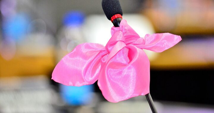 Mes de lucha contra el cáncer de mama: 6 mil mujeres mueren por año