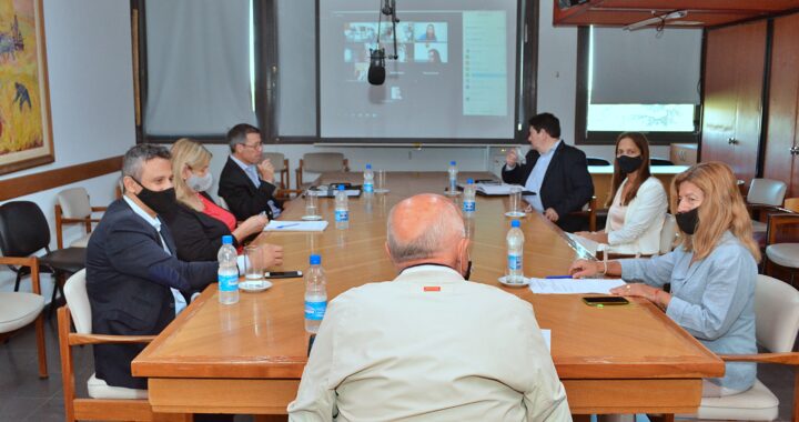 Schmidt: “La Pampa no puede ser un lugar donde se aloje la sal que otras provincias largan”