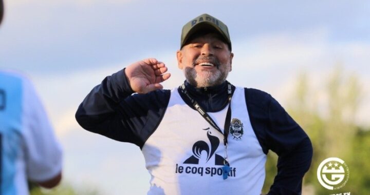Diego Maradona fue operado con éxito de su hematoma subdural