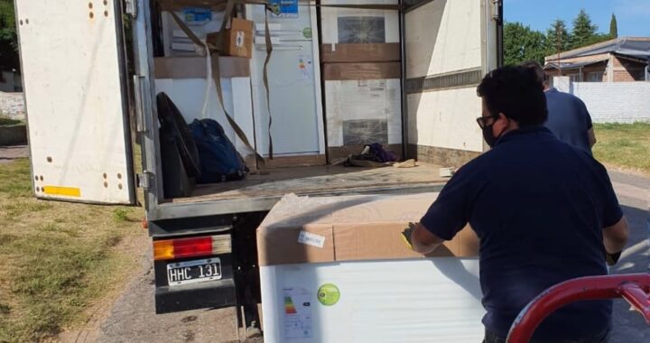 Vacunación: continúa la distribución de equipos y se instaló un ultrafrezzer para almacenamiento