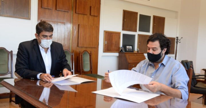 Programa “COOPERAR”: Ministerio de Gobierno y Facultad de Económicas y Jurídicas firmaron convenio