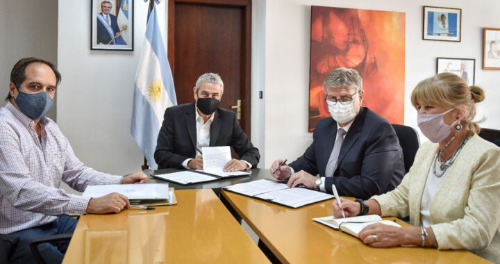 Ziliotto firmó convenios con Nación para la construcción de 900 viviendas: la inversión será por más de $4. 500 millones