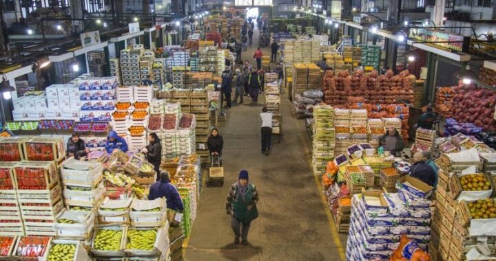 Ahora buscan replicar la rebaja del 30% en frutas y verduras para todo el país