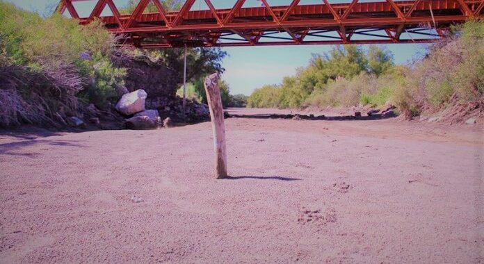 Mendocinos se mofan de que el Atuel en La Pampa está seco