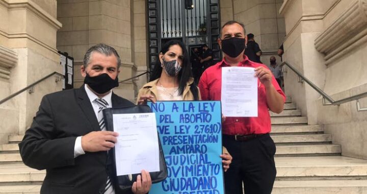 Presentaron un amparo para suspender la ley del aborto a nivel nacional