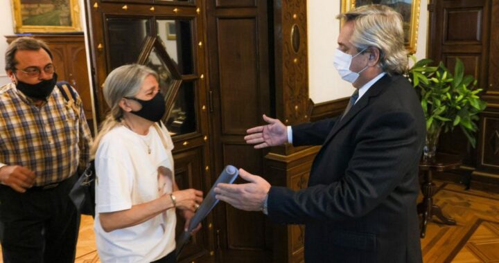 Alberto Fernández recibió a la mamá de Úrsula Bahillo