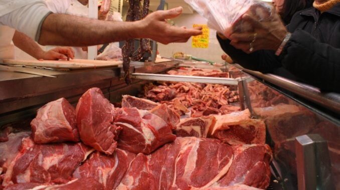 En La Pampa hubo un “alto cumplimiento” del precio popular a la carne en supermercados