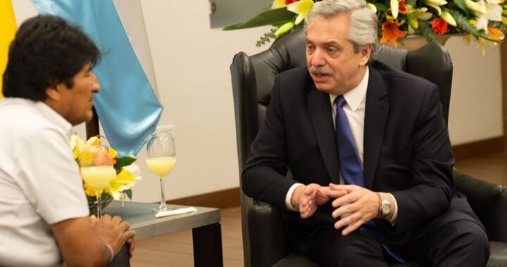 Por “salvar la vida”de Evo Morales, aceptan la candidatura de Alberto al premio Nobel de la Paz