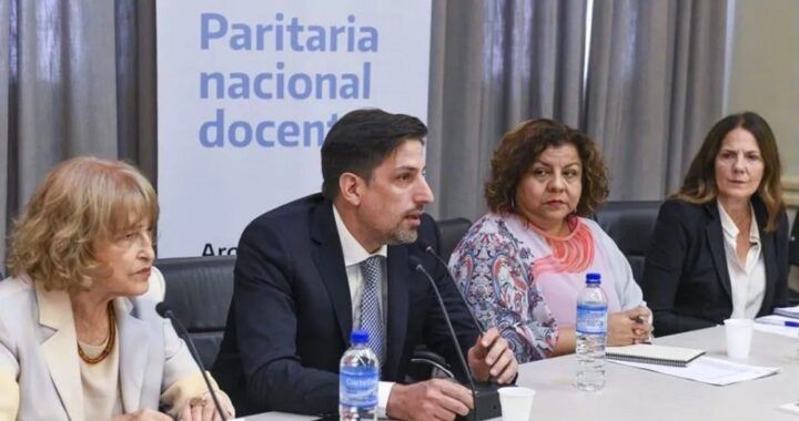 Se inicia la paritaria nacional docente con un pedido del 29% de aumento