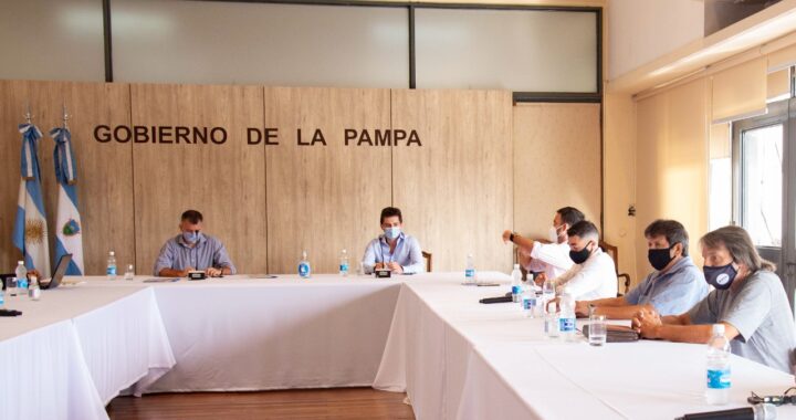 La Intersindical aceptó la propuesta del 10% que gobierno ofreció en paritaria