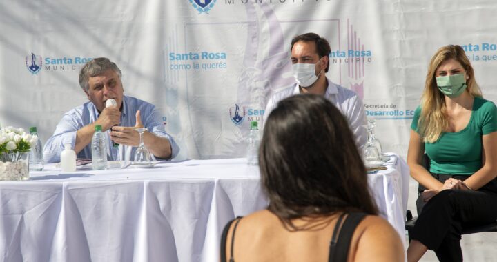 Emprendedores pampeanos recibieron créditos para financiar proyectos