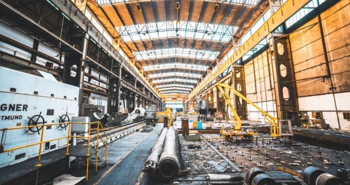 La actividad cayó 9,9% en 2020 por la pandemia