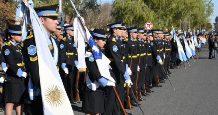 Policías e igualdad de género: habrá licencia por maternidad, por violencia de género y chalecos exclusivos para mujeres