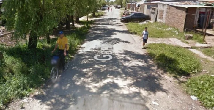 Daba clases por Zoom, notó algo extraño en un alumno y evitó un femicidio