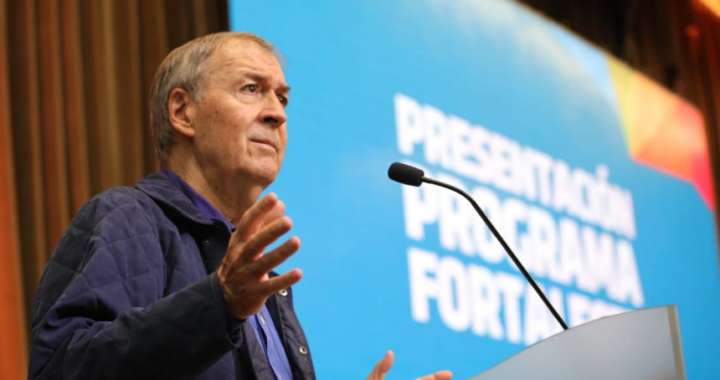 Córdoba tuvo que dar marcha atrás: suspendió la clases presenciales ante la altísima ocupación de camas