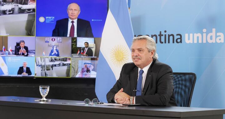 Fernández y Putin anunciaron el inicio de la producción de la vacuna Sputnik V en Argentina