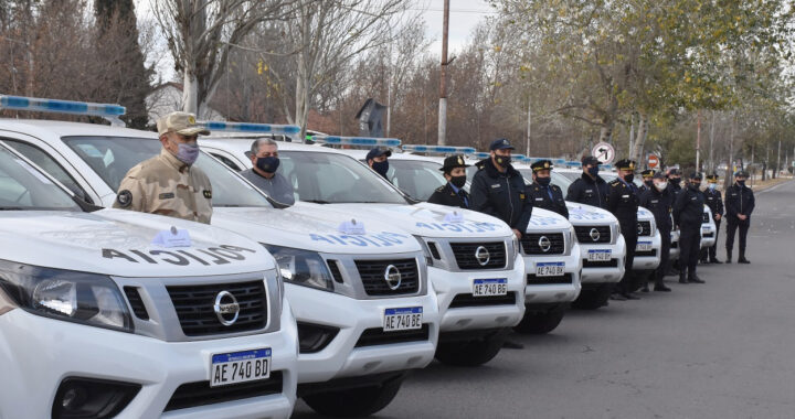 Ziliotto entregó 27 móviles policiales y dijo que la seguridad “debe ser una construcción colectiva”