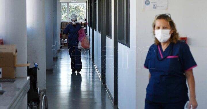 Murieron 457 personas y 19.423 fueron reportadas con coronavirus en el país