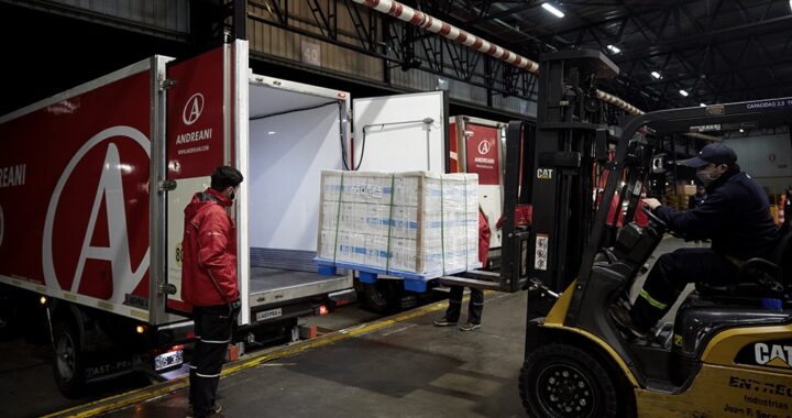 Llegaron al país otras 570 mil dosis de Sinopharm