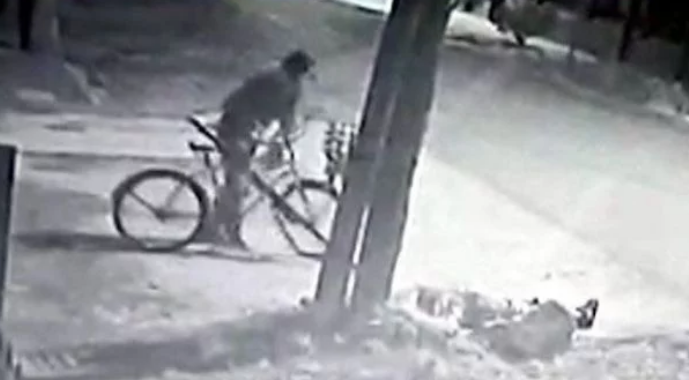 Murió el ladrón golpeado tras robar una bicicleta y sus dos agresores quedaron presos