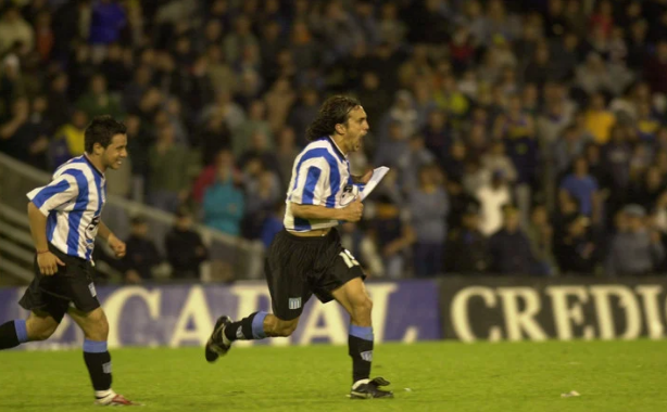 Asesinaron a puñaladas al hermano de un campeón con Racing en 2001