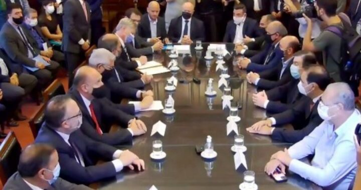 Ziliotto firmó el Acta de puesta en marcha de los instrumentos financieros del Plan GaNar