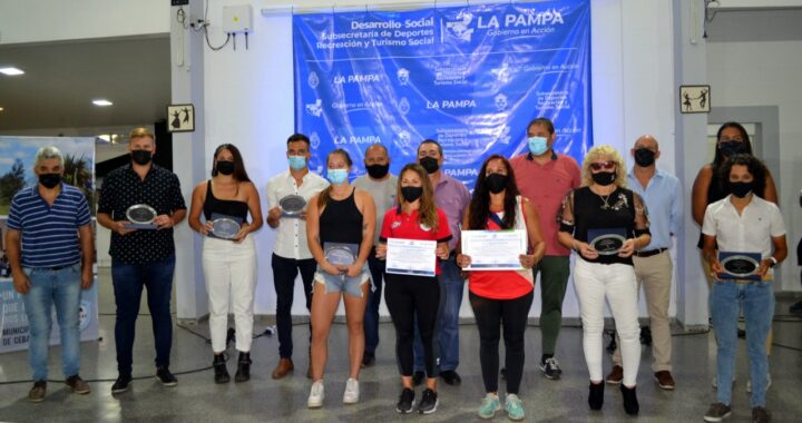 Distinguieron a deportistas por sus logros dentro y fuera de la Provincia