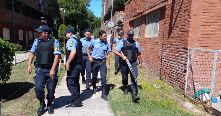 Otra vez el Malvinas: Cinco detenidos en allanamientos en el populoso barrio piquense