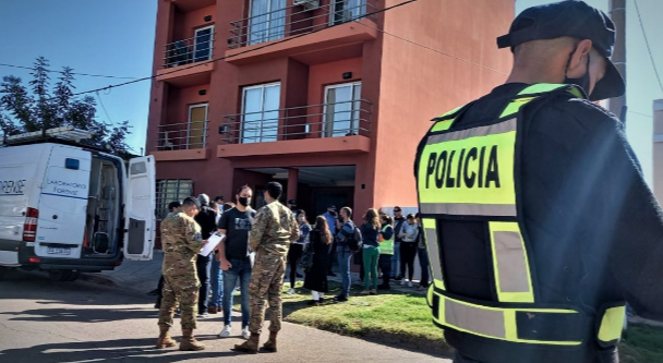 Femicidio en Villa Santillán: Dieron a conocer las identidades