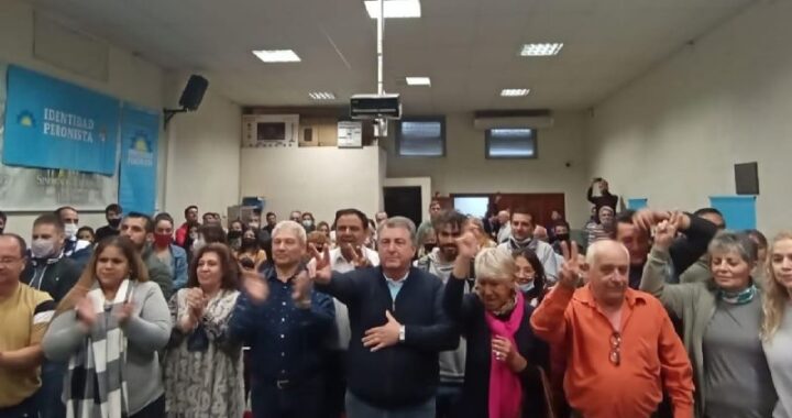 Lezcano encabezó el acto de lanzamiento de su espacio