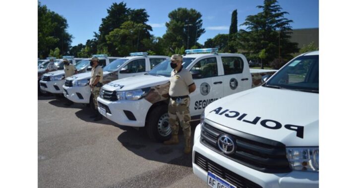 El gobierno provincial comprará 30 nuevas camionetas policiales