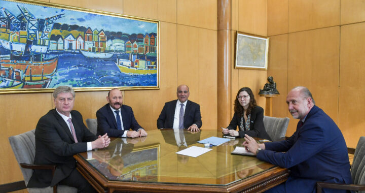 Ziliotto se reunió con Batakis, Manzur y de Pedro en Buenos Aires