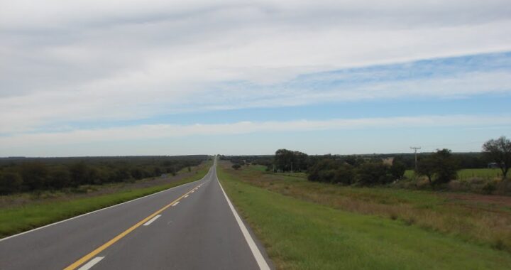Su mujer lo dejó abandonado  desnudo en medio de la Ruta 35: “Era para darle una lección”