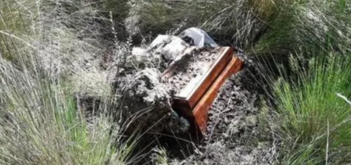 Encontraron un ataúd enterrado en Toay