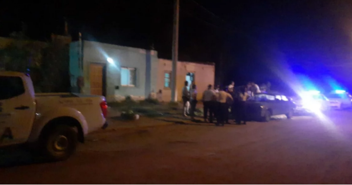 Atropelló a una chica e intentó escapar; pasó anoche en la entrada de la laguna