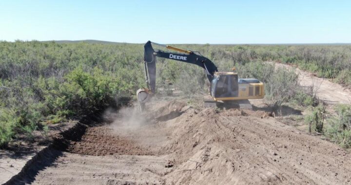 A buen ritmo avanza la restitución del cauce del río Atuel