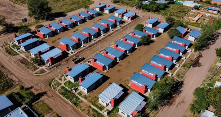 El 9 de mayo se licitan otras 80 viviendas para Santa Rosa