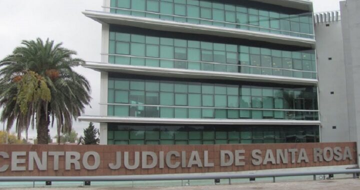 Padrastro obligó a tener sexo oral y a mirar canales para adultos a nena de 5: lo condenaron a 8 años de prisión