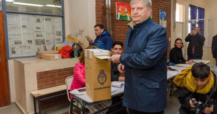 “La gente debe volver a creer en la política”, dijo el gobernador Ziliotto