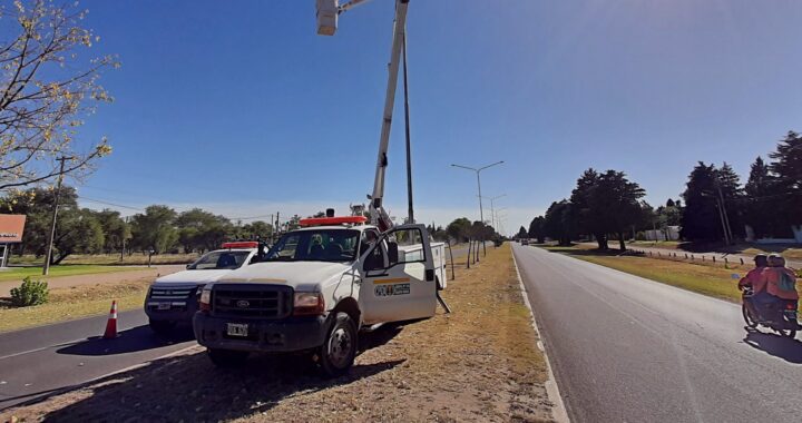 Más alumbrado led y  eficiencia energética por parte de la CPE