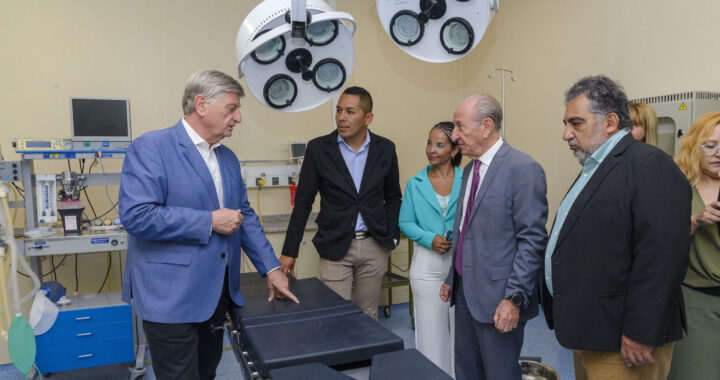 Ziliotto recorrió ampliaciones y refacciones del hospital del 25 de Mayo que demandaron más de $2.300 millones de inversión