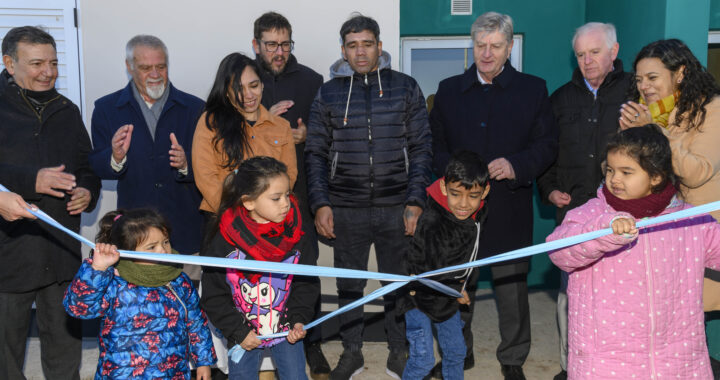 Ziliotto entregó viviendas en Vértiz y firmó convenio por seis más