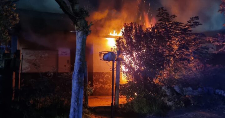 Santa Rosa: Se incendió una casa en la madrugada de este jueves
