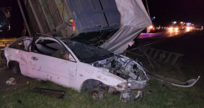 Grave accidente en la 35 tras el vuelco de un camión: Un nene de 7 años resultó herido