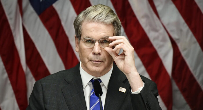 INÉDITO: EL TESORO DE EE.UU. OCUPÓ EL LUGAR DEL BANCO CENTRAL E INTERVINO PARA SALVAR A MILEI