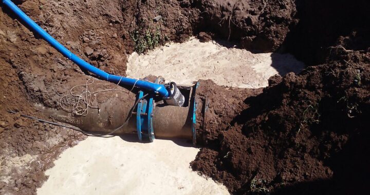 AHORA SE ROMPIÓ EL ACUEDUCTO DEL RÍO COLORADO: SANTA ROSA DEPENDE DE LAS RESERVAS