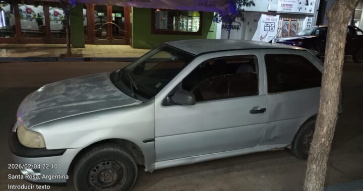 SANTA ROSA: INTENTÓ ESCAPAR DE UN CONTROL, AGREDIÓ A LA POLICÍA Y FUE DETENIDO; SE TRATA DE UN CONOCIDO DEL AMBIENTE DELICTIVO