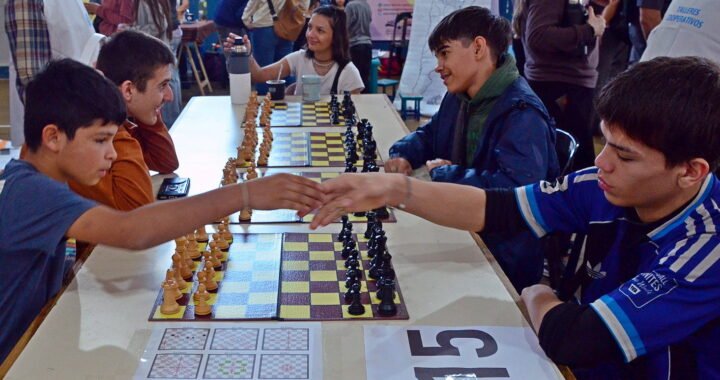 Una tarde de juegos, talleres y música para las infancias en el Club Sarmiento
