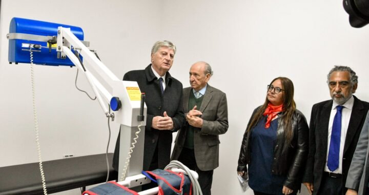 Mauricio Mayer estrenó un centro de salud de $3.000 millones para una población de 500 habitantes